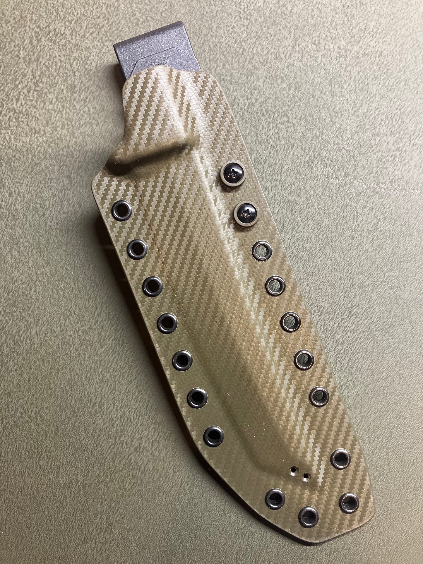 Cold Steel Recon Tanto 🐊 | FDE Handle + OD Green Carbon Fiber Sheath w Chocolate Back