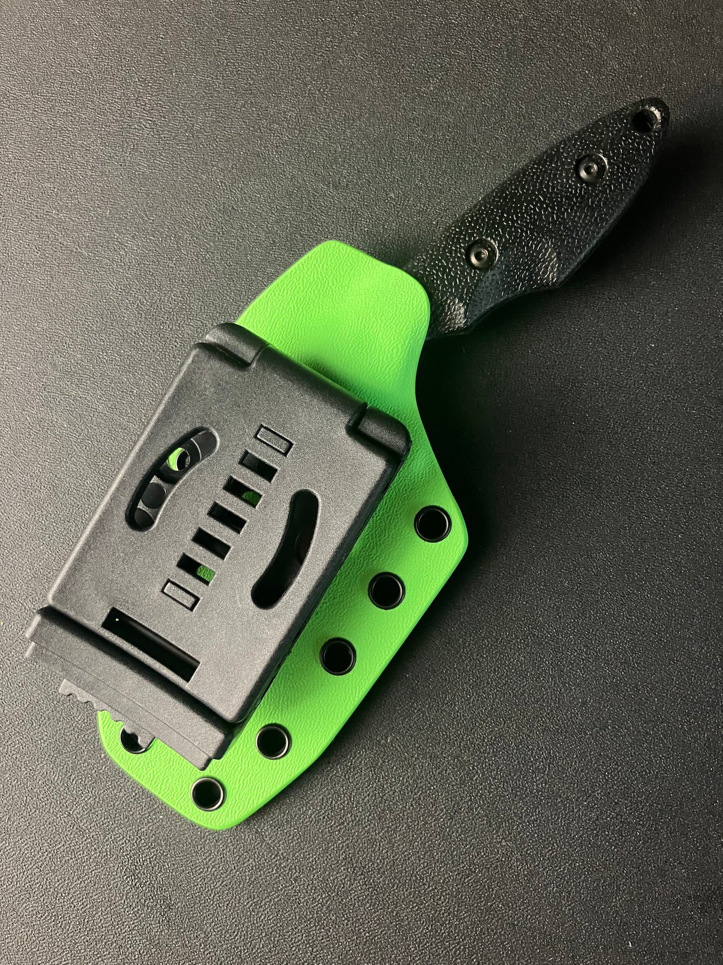 Elite Kydex Sheath for KA-BAR TDI Hinderer Hellfire | Carbon Fiber & Toxic Green |