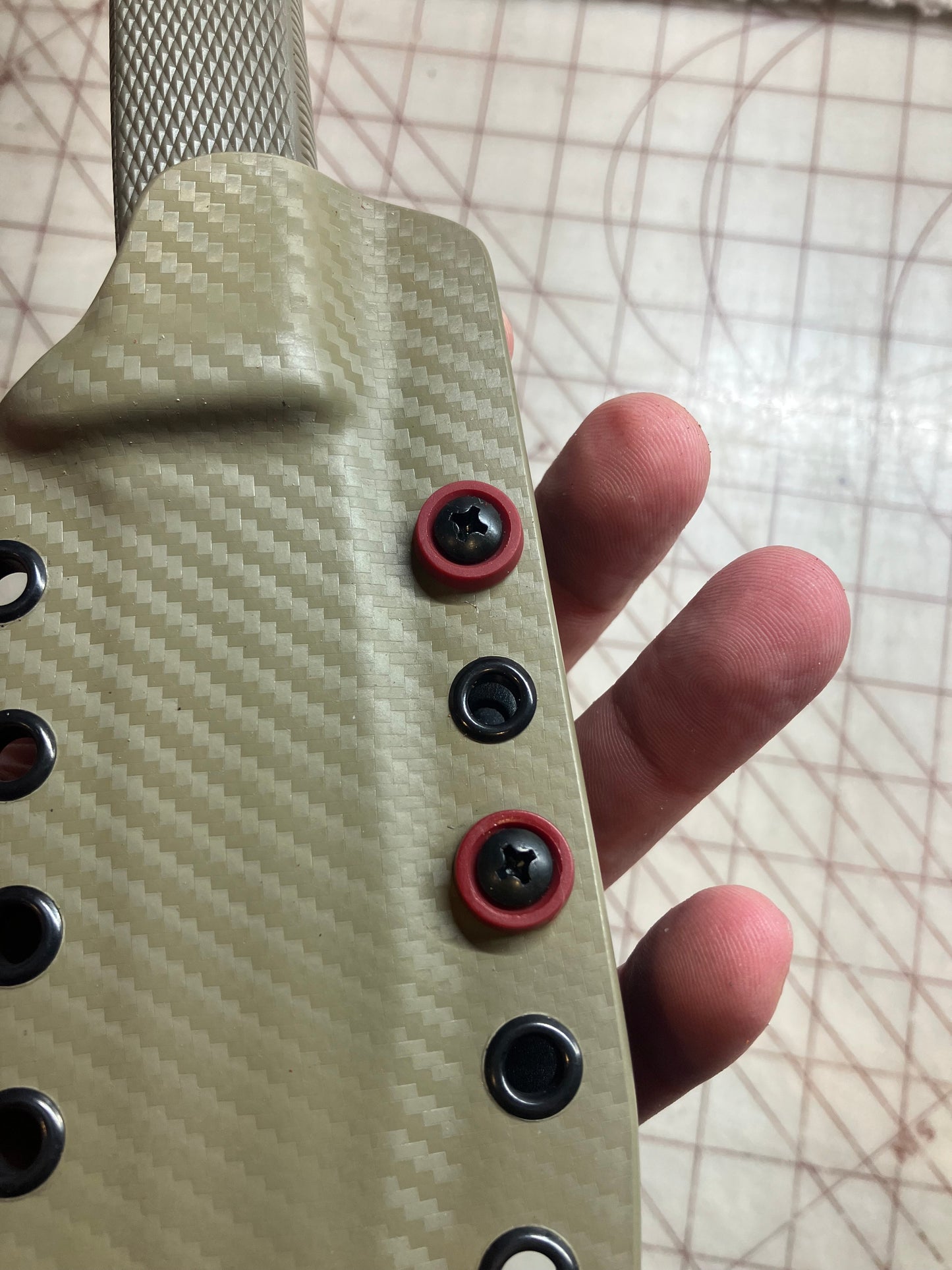 Cold Steel SRK Compact Tactical Knife | Custom FDE Carbon Fiber Sheath in Blood Red