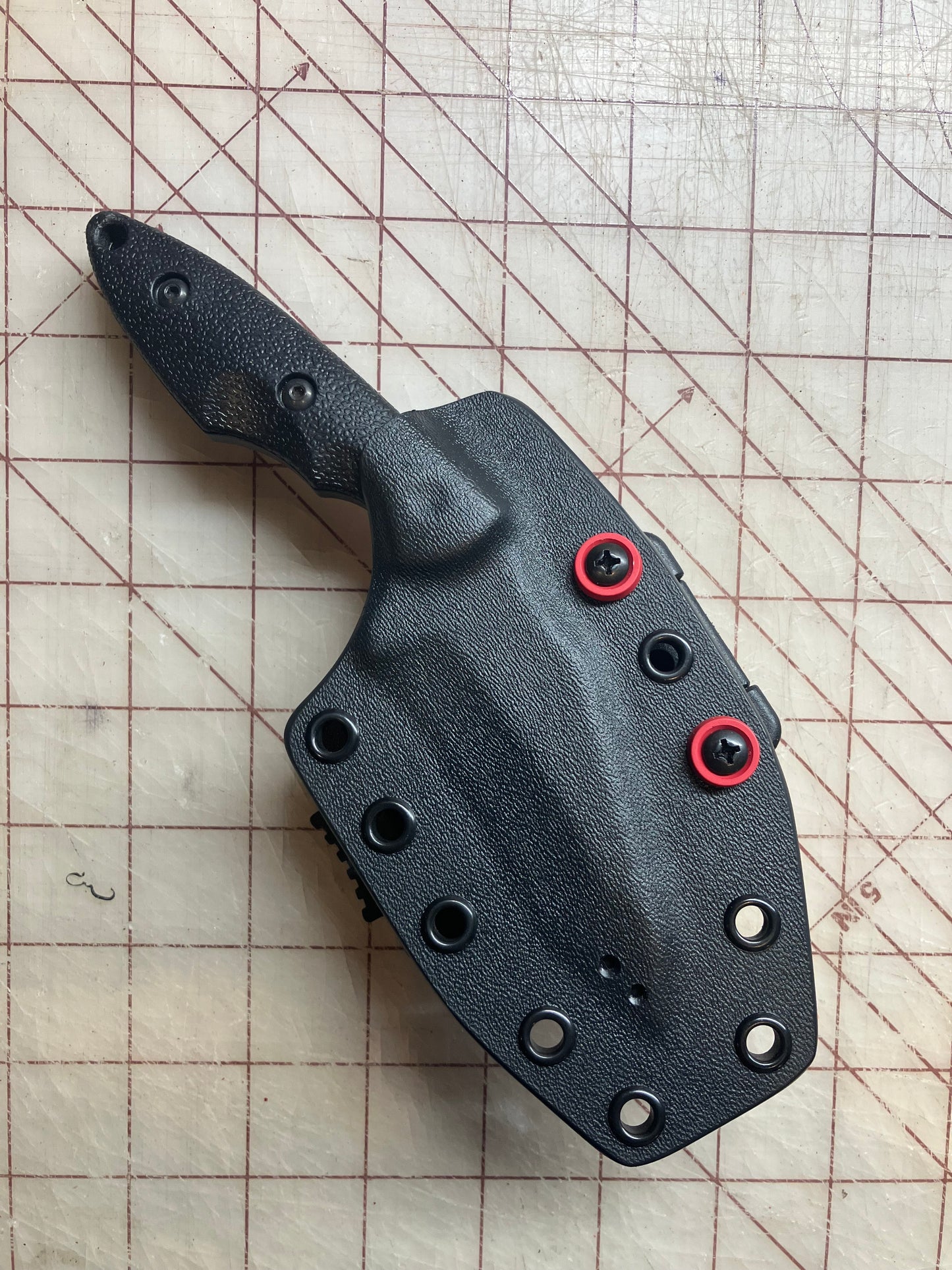 Elite Kydex Sheath for KA-BAR TDI Hinderer Hellfire | Black & EMT Red | Ready for Action!