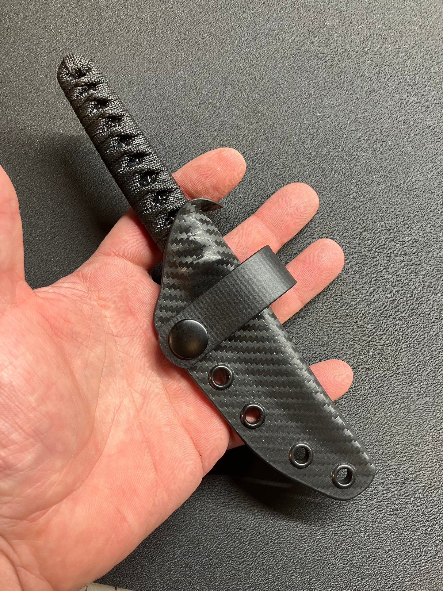 CRKT Obake Custom Sheath | Black Carbon Fiber Taco Design w/ Soft Loop Attachment