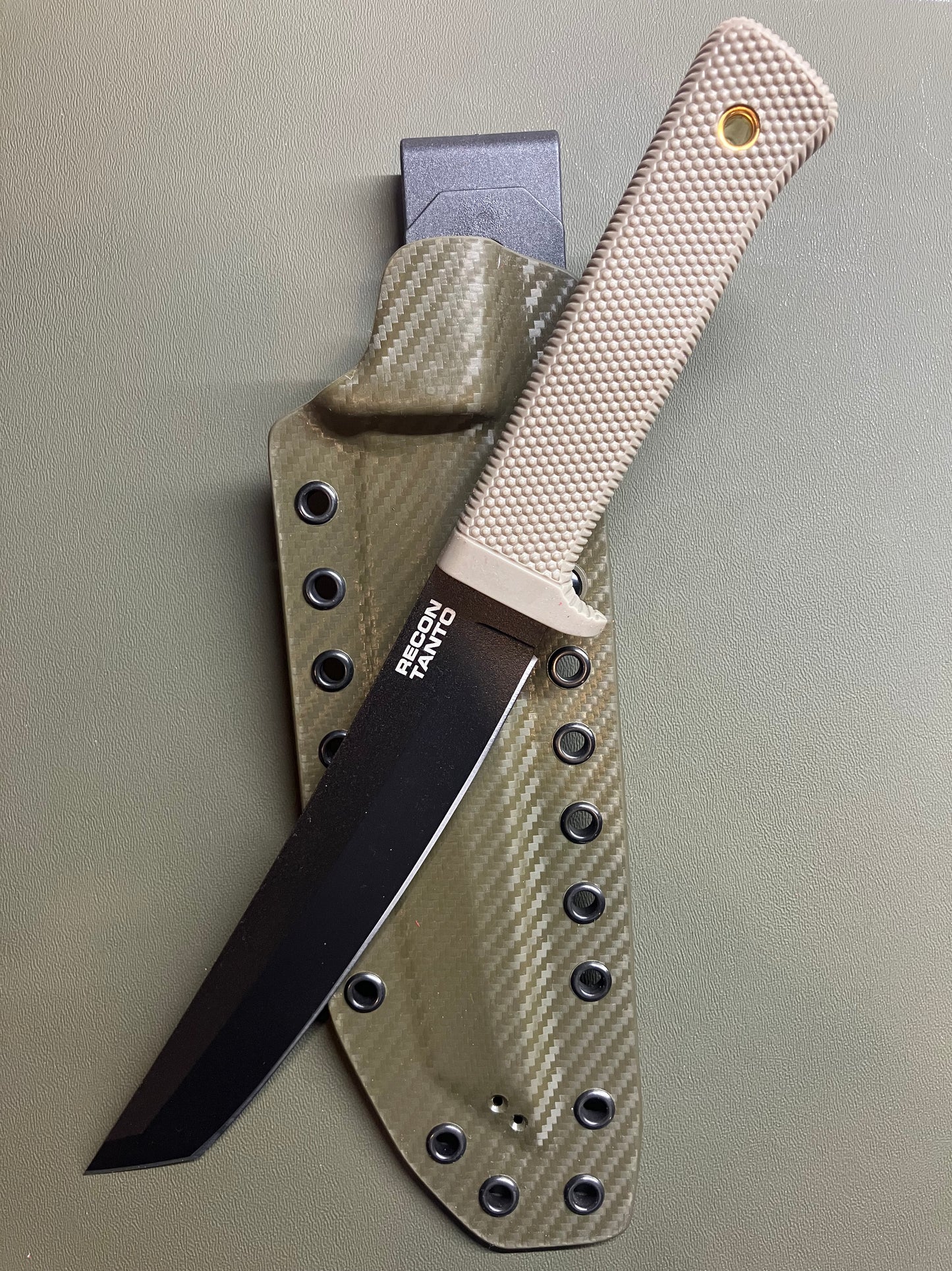 Cold Steel Recon Tanto 🐊 | FDE Handle + OD Green Carbon Fiber Sheath w Chocolate Back
